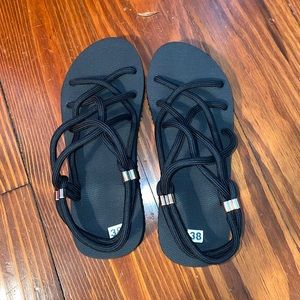 Platform Strappy Slingback Sandals Soft Footbed Shoes// Photo on for reference